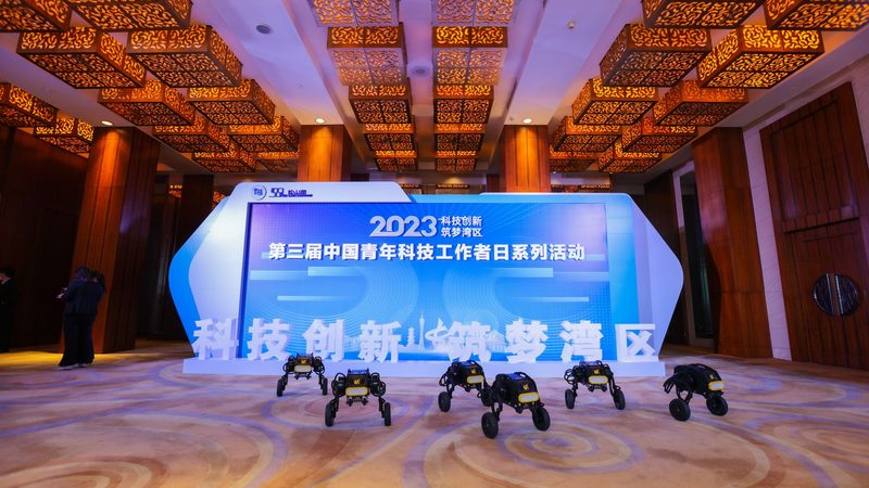 OA协同办公平台收费标准解析：揭秘背后的定价逻辑